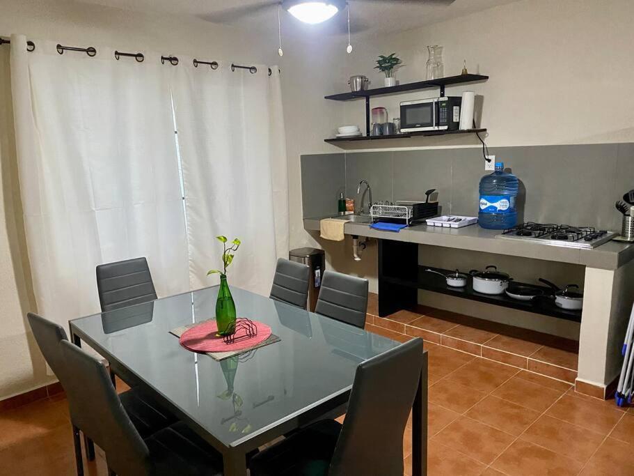 Peach35 Apartamento Centrico, 5 Min De La Playa Cancún Esterno foto